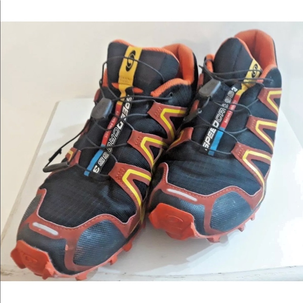 Solomon speed cross 3 running shoes.